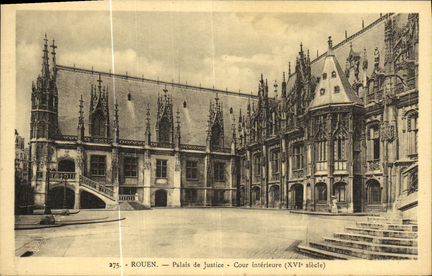 CPA Rouen Palais de Justice Cour Interieure 