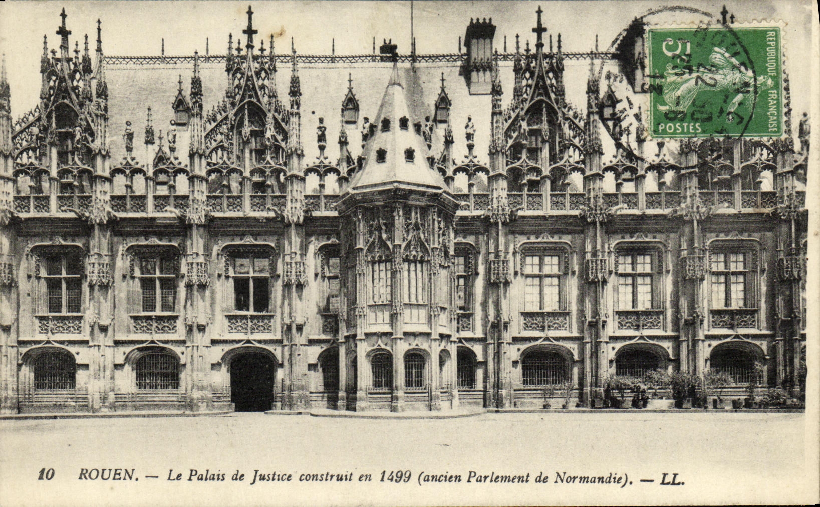 CPA Rouen Le Palais de Justice Ancien parlement de Normandie