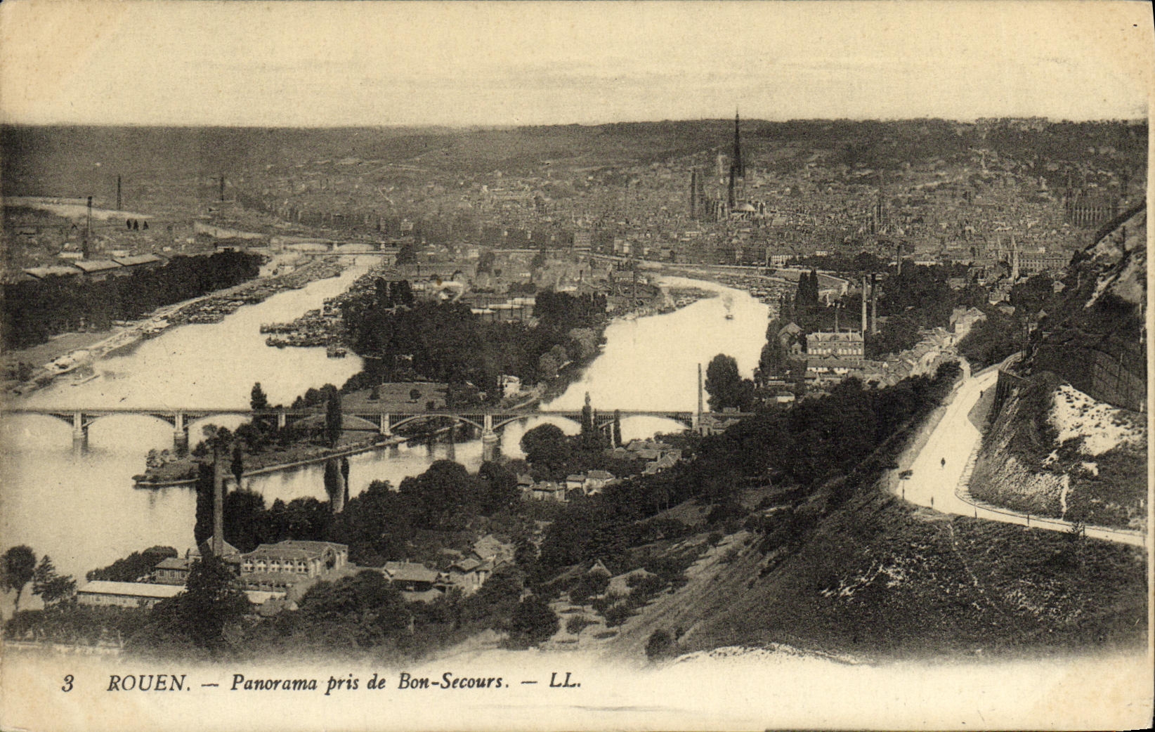 CPA Rouen Panorama Pris de Bon Secours