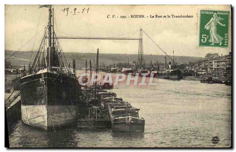 CPA Rouen Le Port et le Transbordeur Bateaux