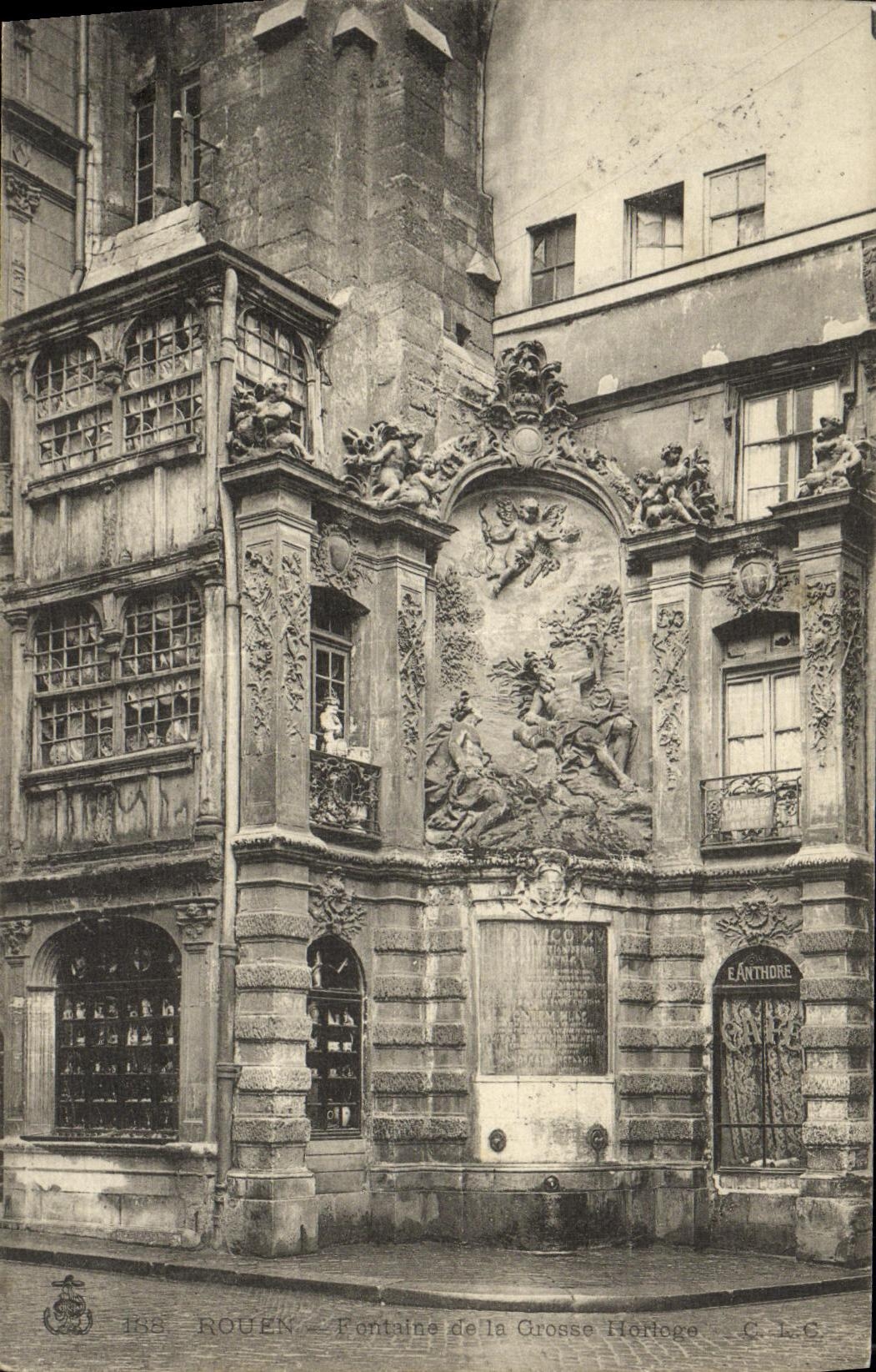 CPA Rouen Fontaine de la Grosse Horloge