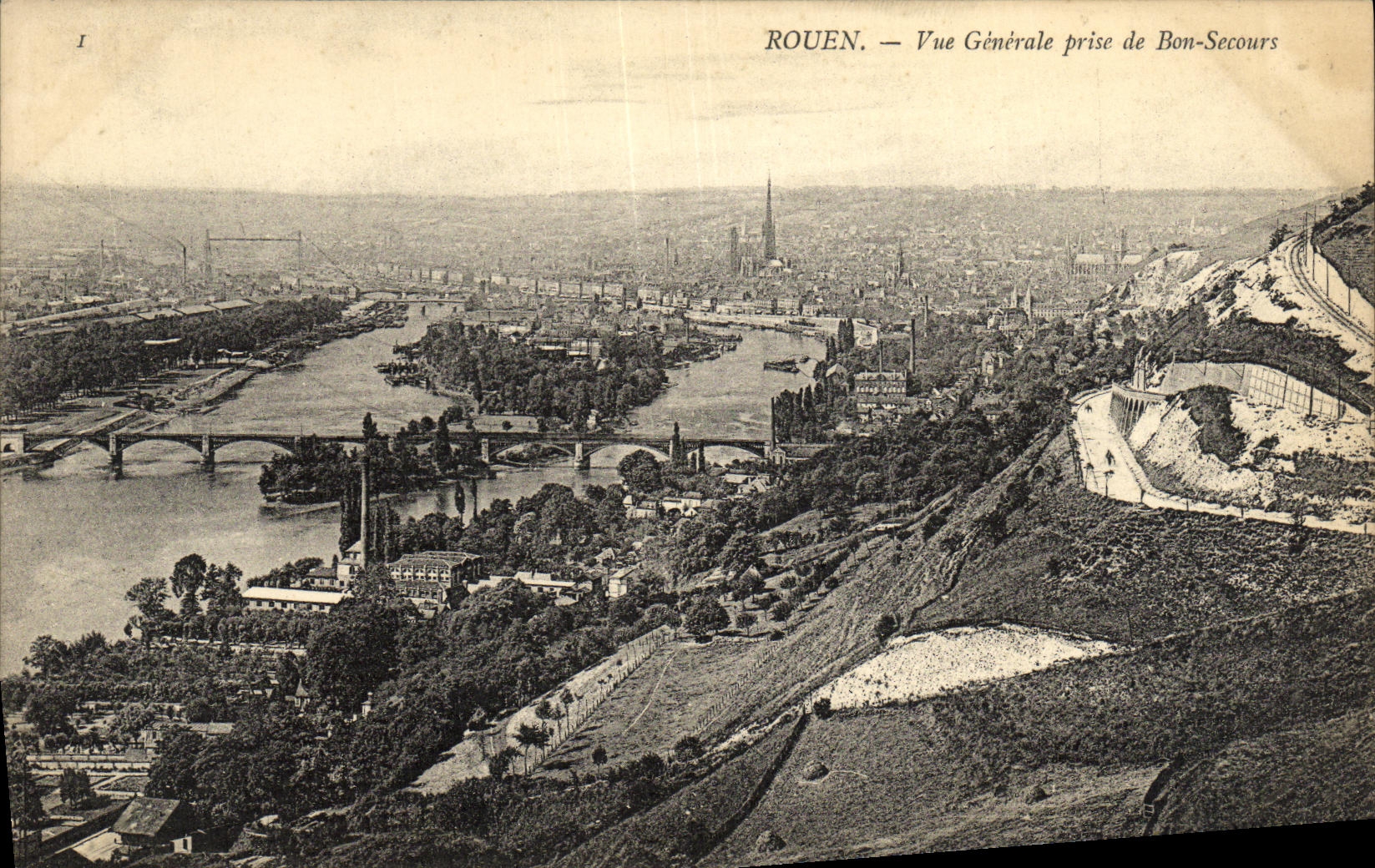 CPA Rouen Vue Generale Prise de Bon Secours