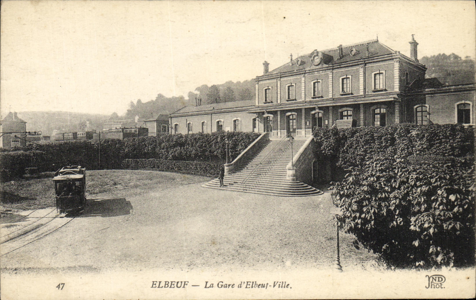 CPA Elbeuf La Gare d Elbeuf Ville 