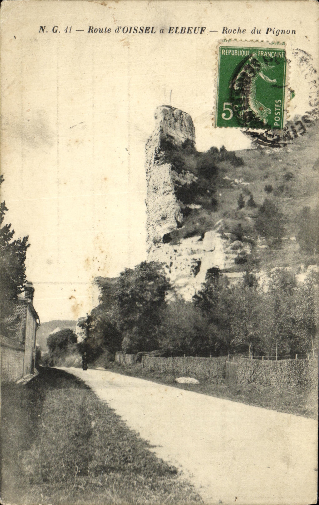 CPA Route d Oissel a Elbeuf Roche du Pignon