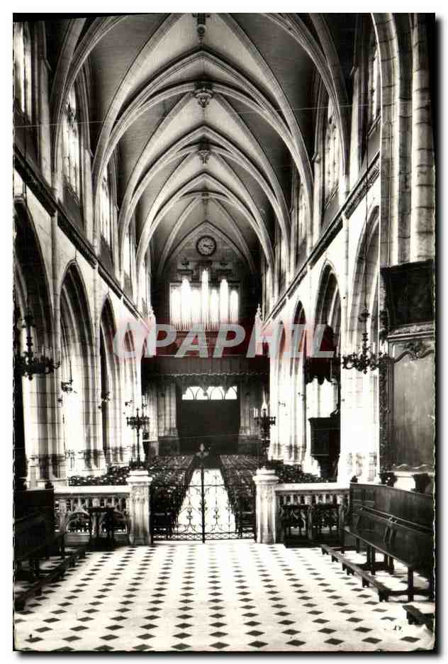 CPA Aumale Interieur de l Eglise Les Orgues 