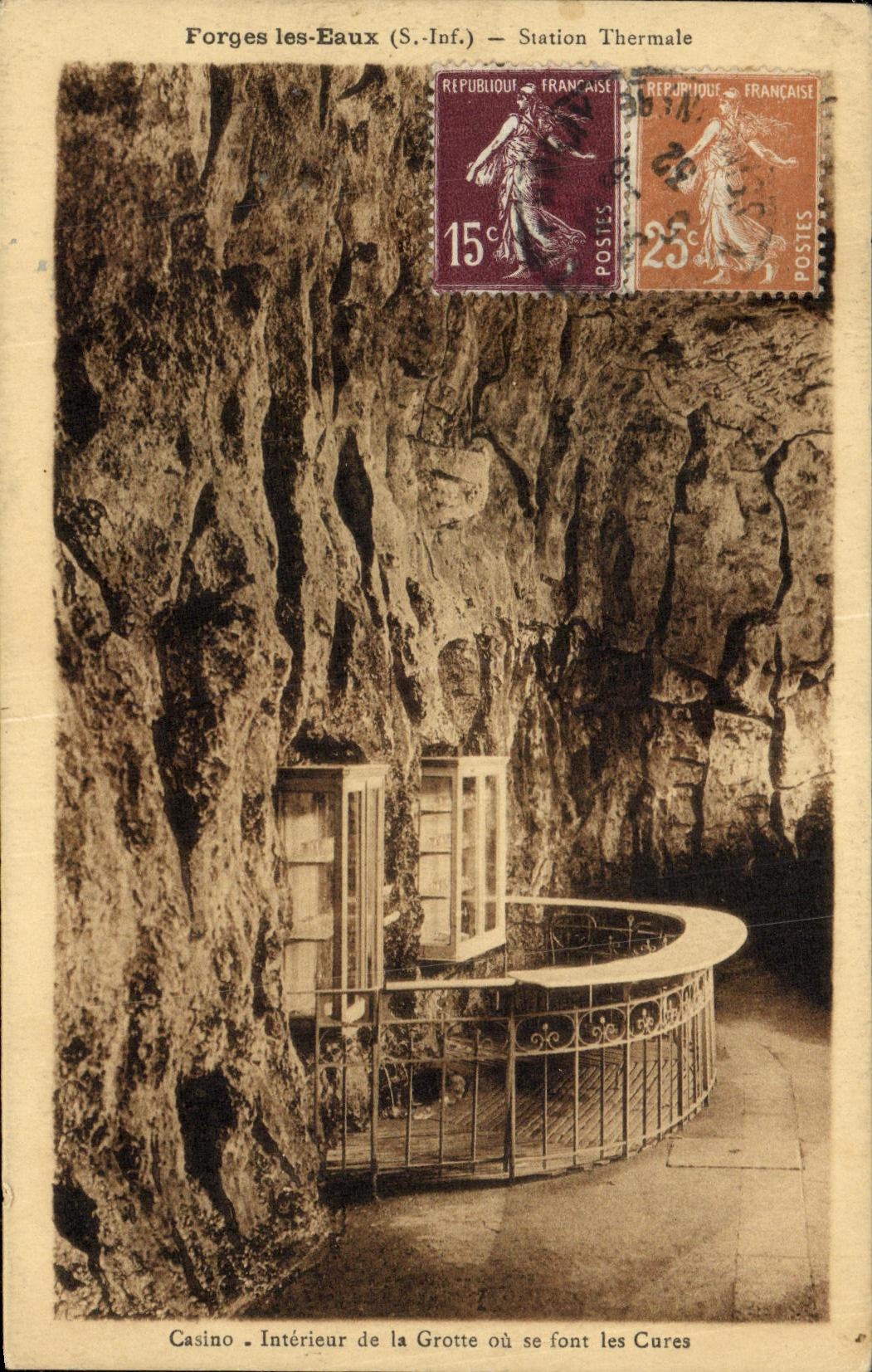 CPA Forges les Eaux Station Thermale Casino Interieur de la grotte ou se font les cuves