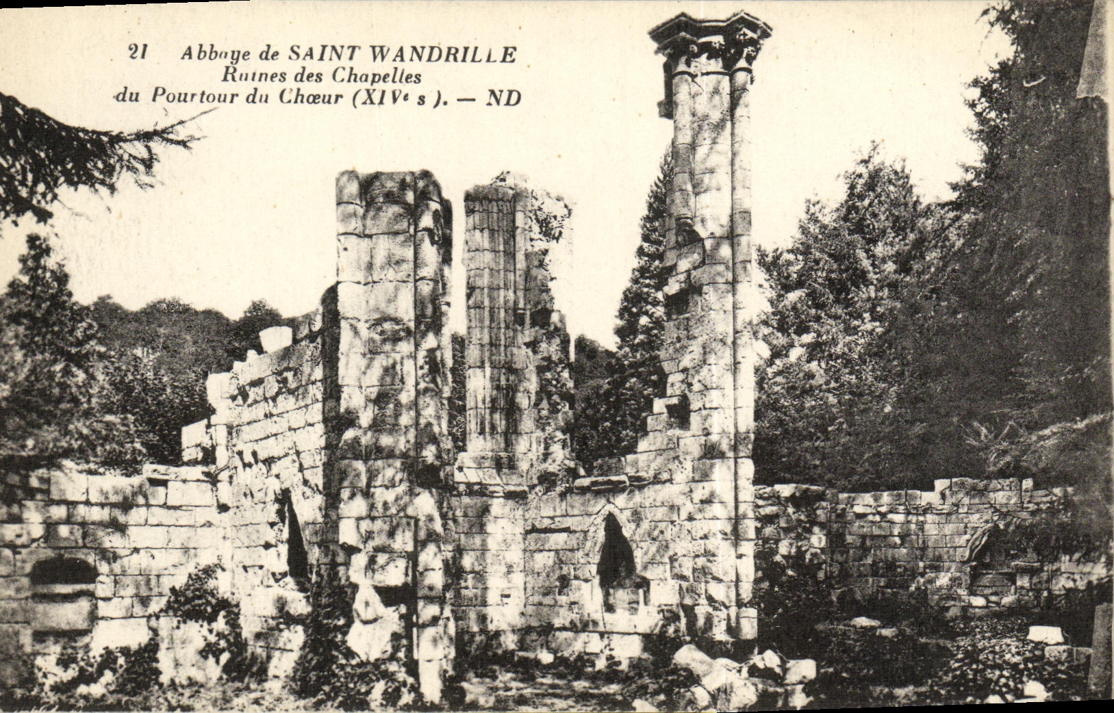 CPA Abbaye de Saint Wandrille Ruines des Chapelles du pourtour du choeur