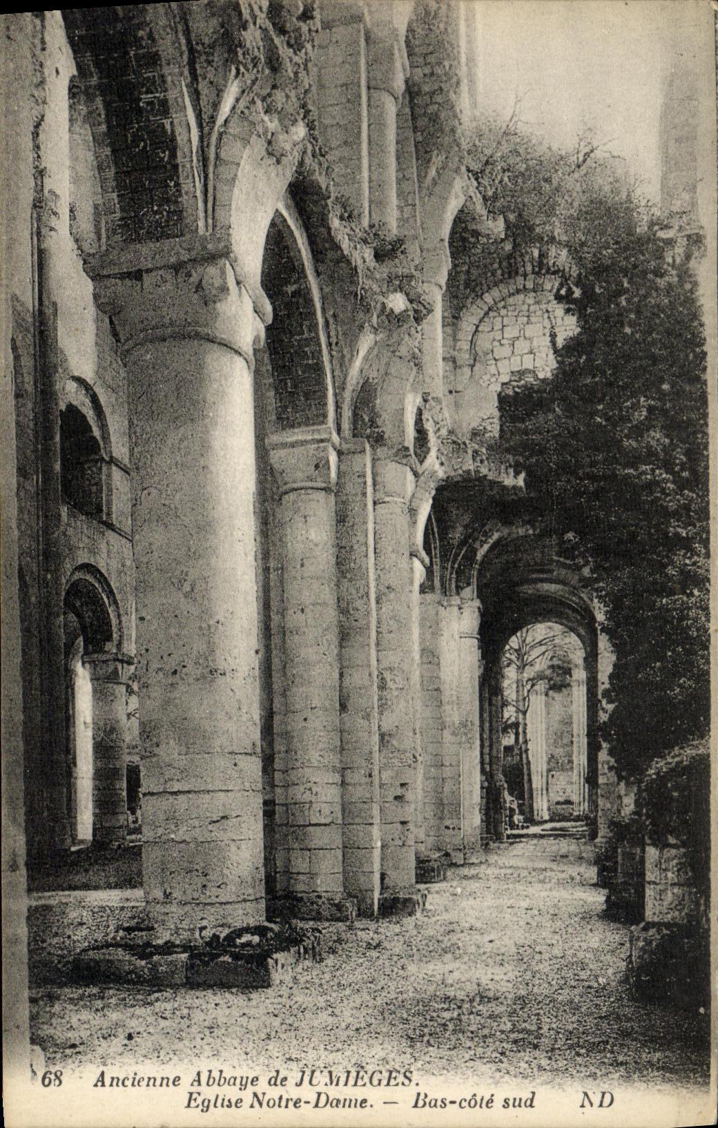 Ancienne Abbaye de Jumièges — Église Notre-Dame — Bas-côté sud