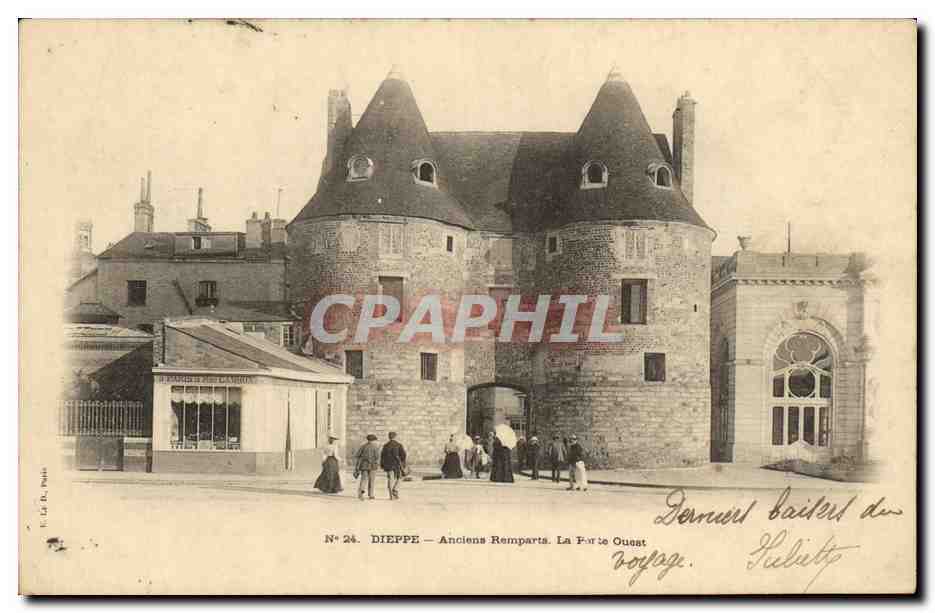 CPA Dieppe Anciens Remparts La porte Ouest 