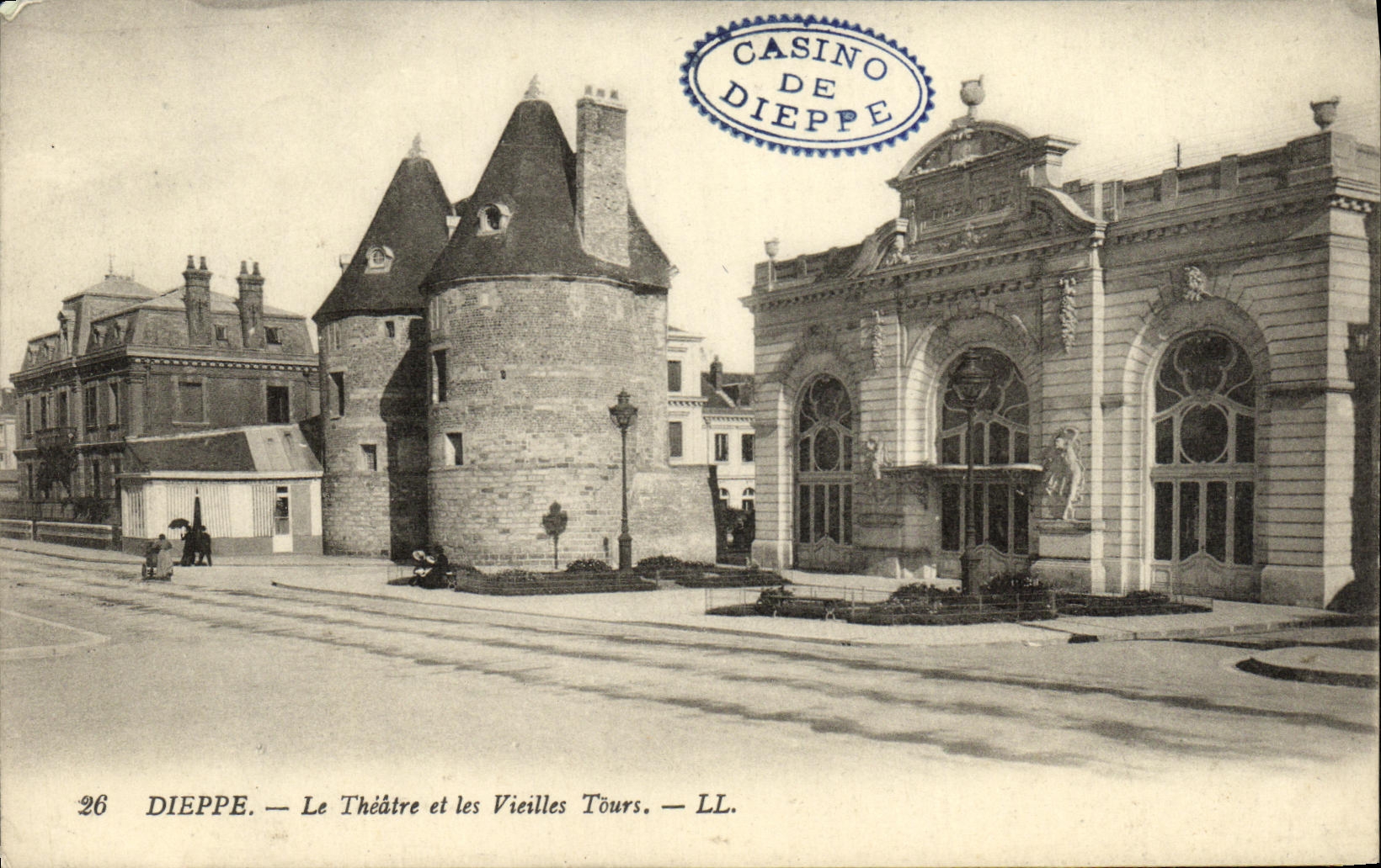 CPA Dieppe Le Theatre et les Vieilles Tours 