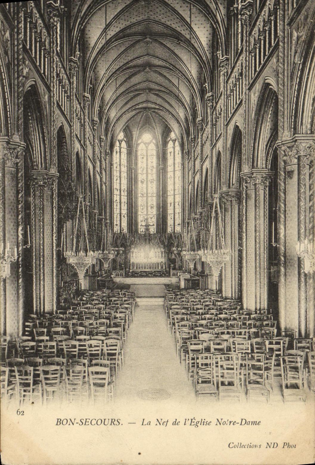 CPA Bonsecours La Nef de l Eglise Notre Dame 