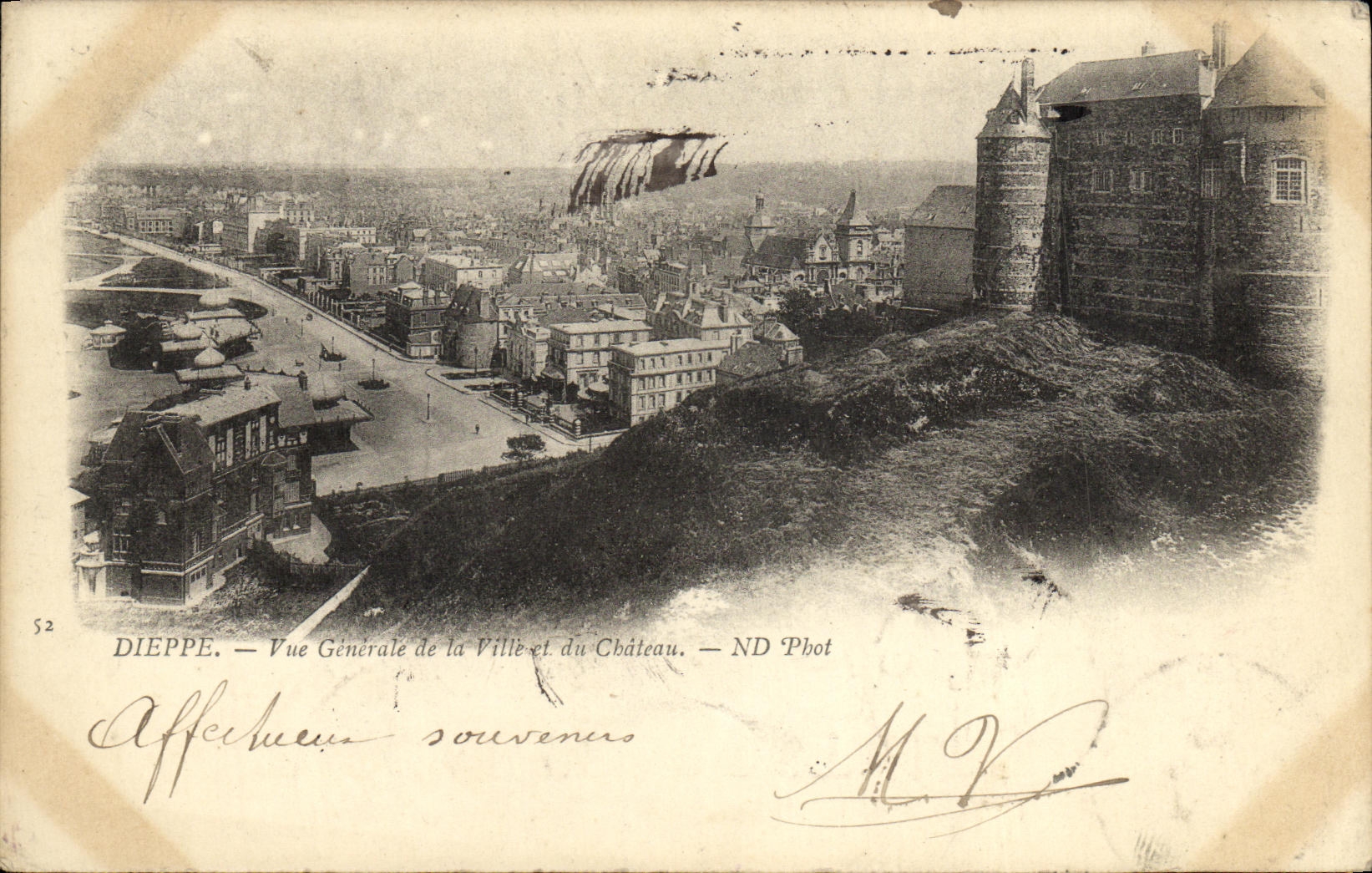 CPA Dieppe Vue Generale de la Ville et du Chateau