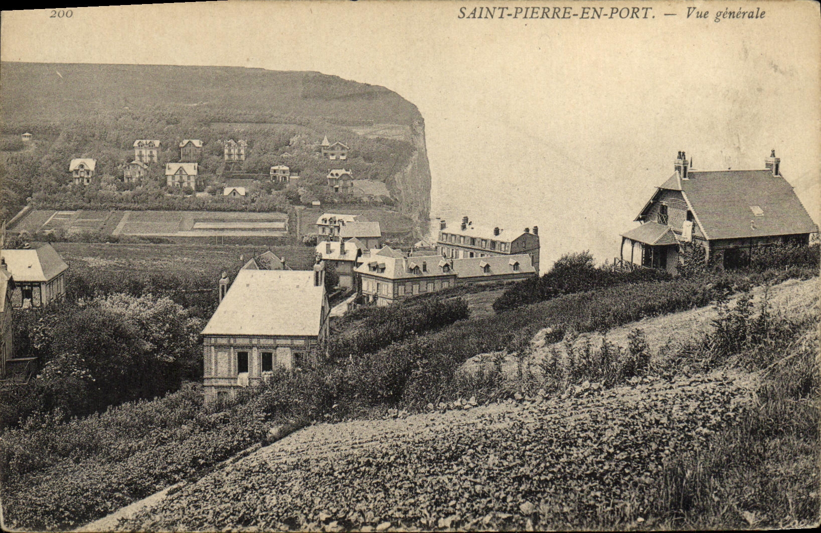 CPA Saint Pierre en Port Vue generale 