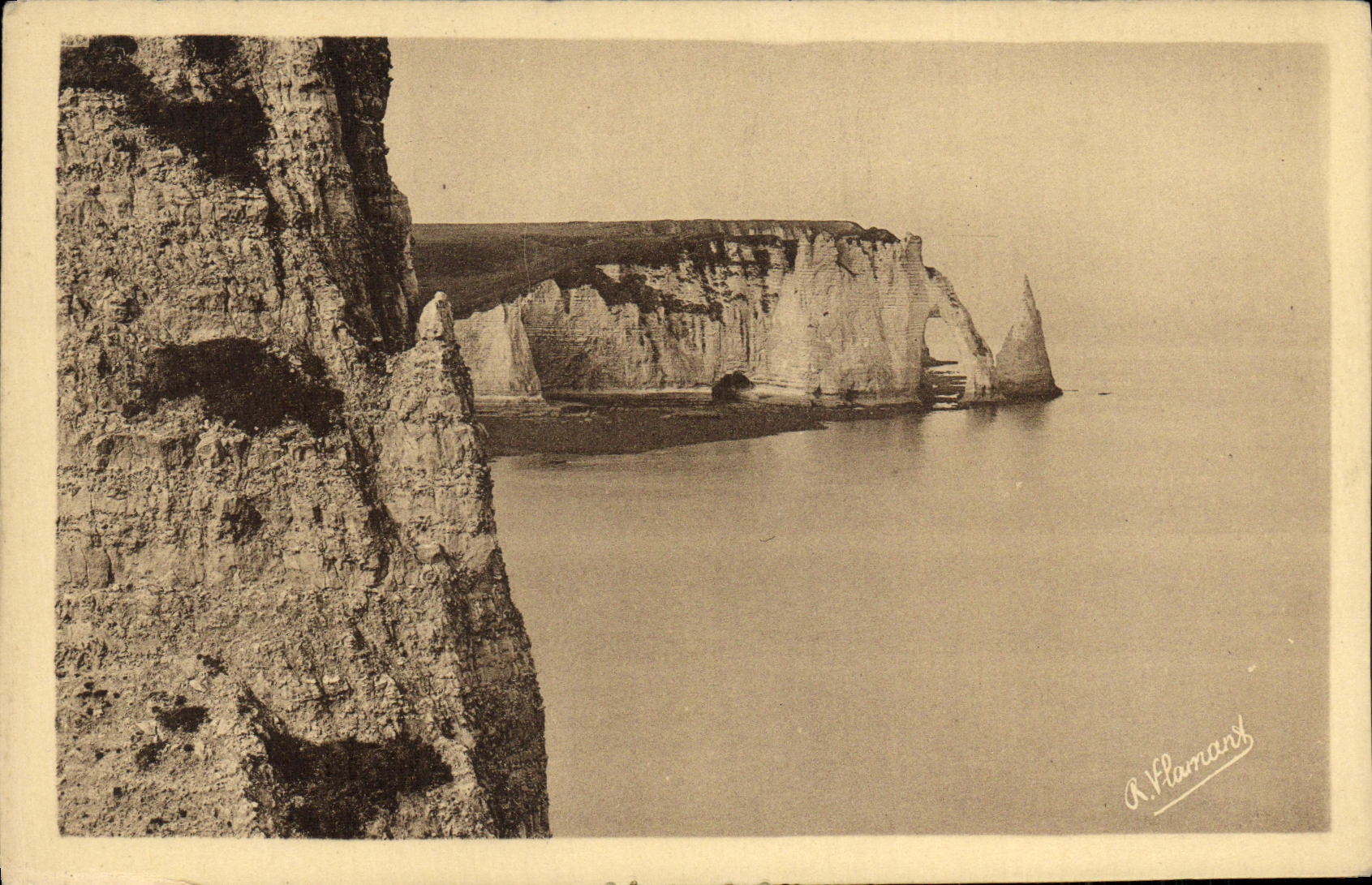 CPA Etretat L Aiguille et la Porte d Aval