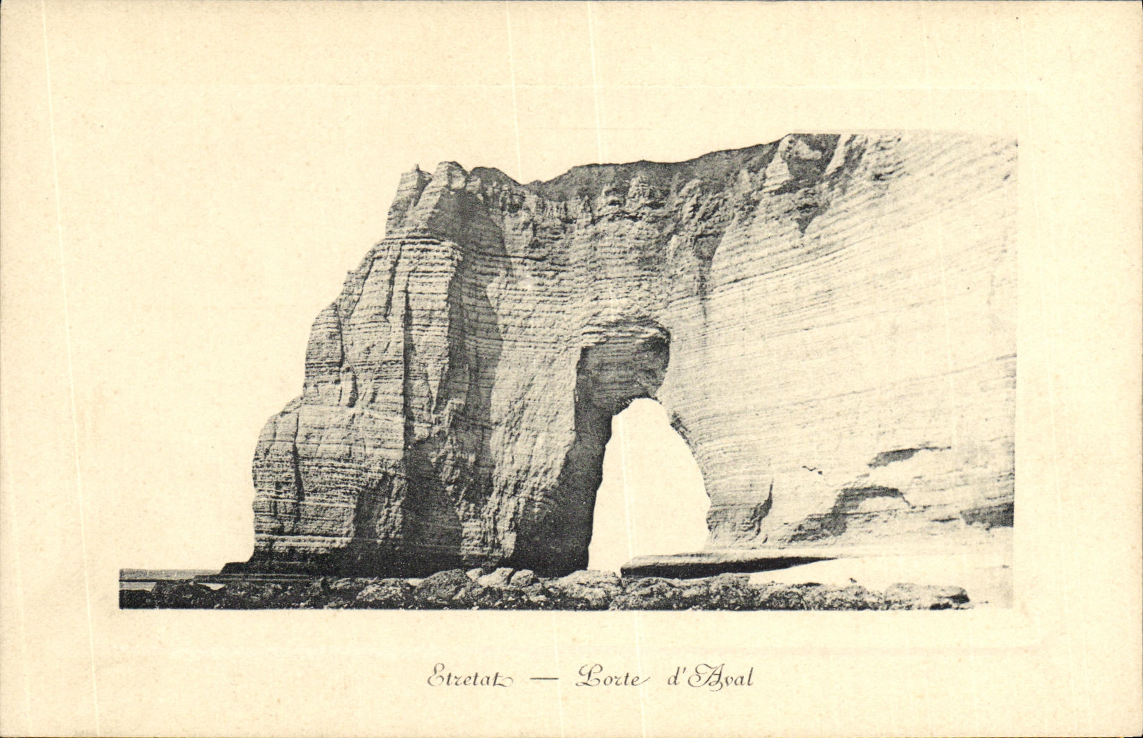 CPA Etretat Porte d Aval
