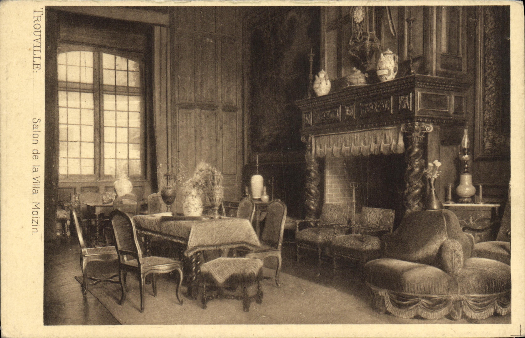 CPA Trouville Salon de la Villa Moizin