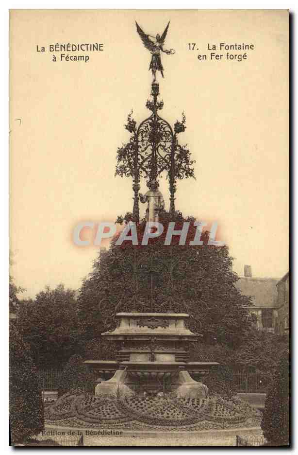 CPA La Benedictine a Fecamp La Fontaine en Fer forge 