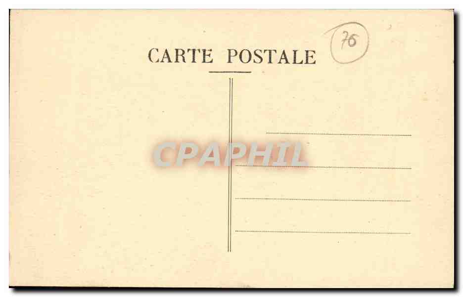 CPA La Benedictine a Fecamp Cour d Honneur vue du Hall  — Rückseite