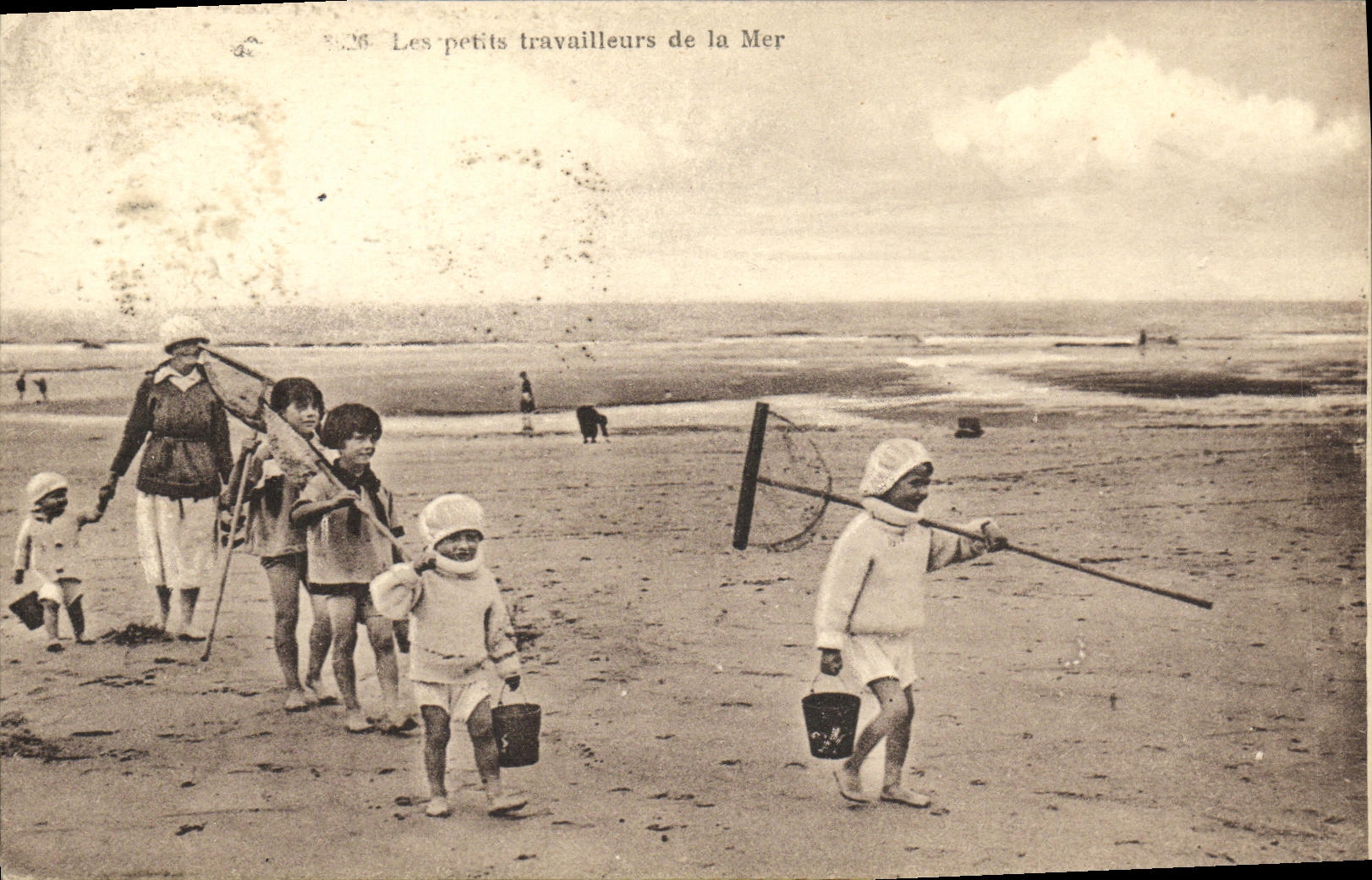 CPA Les petits travailleurs de la mer Enfants