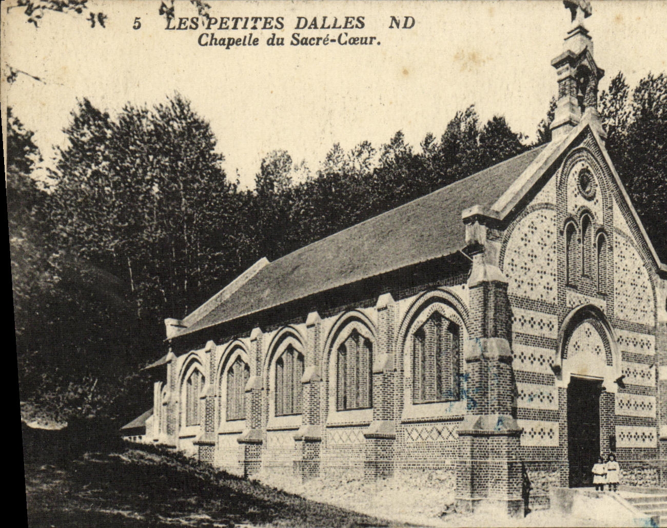 CPA Les Petites Dalles Chapelle du Sacre Coeur