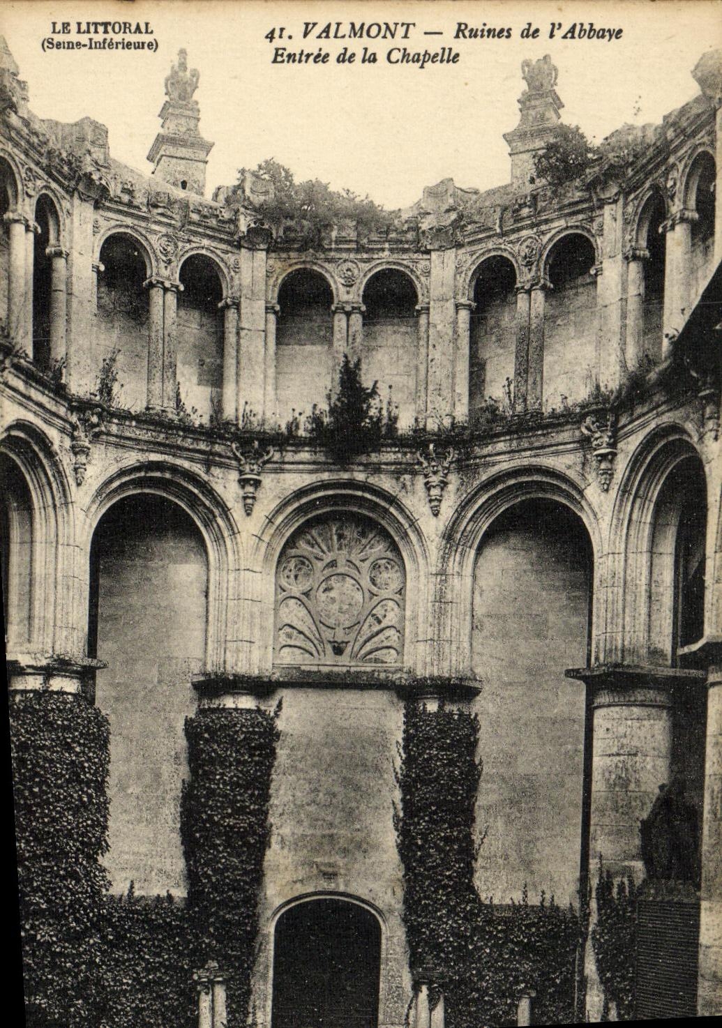 CPA Valmont Ruines de L Abbaye Entree de la Chapelle