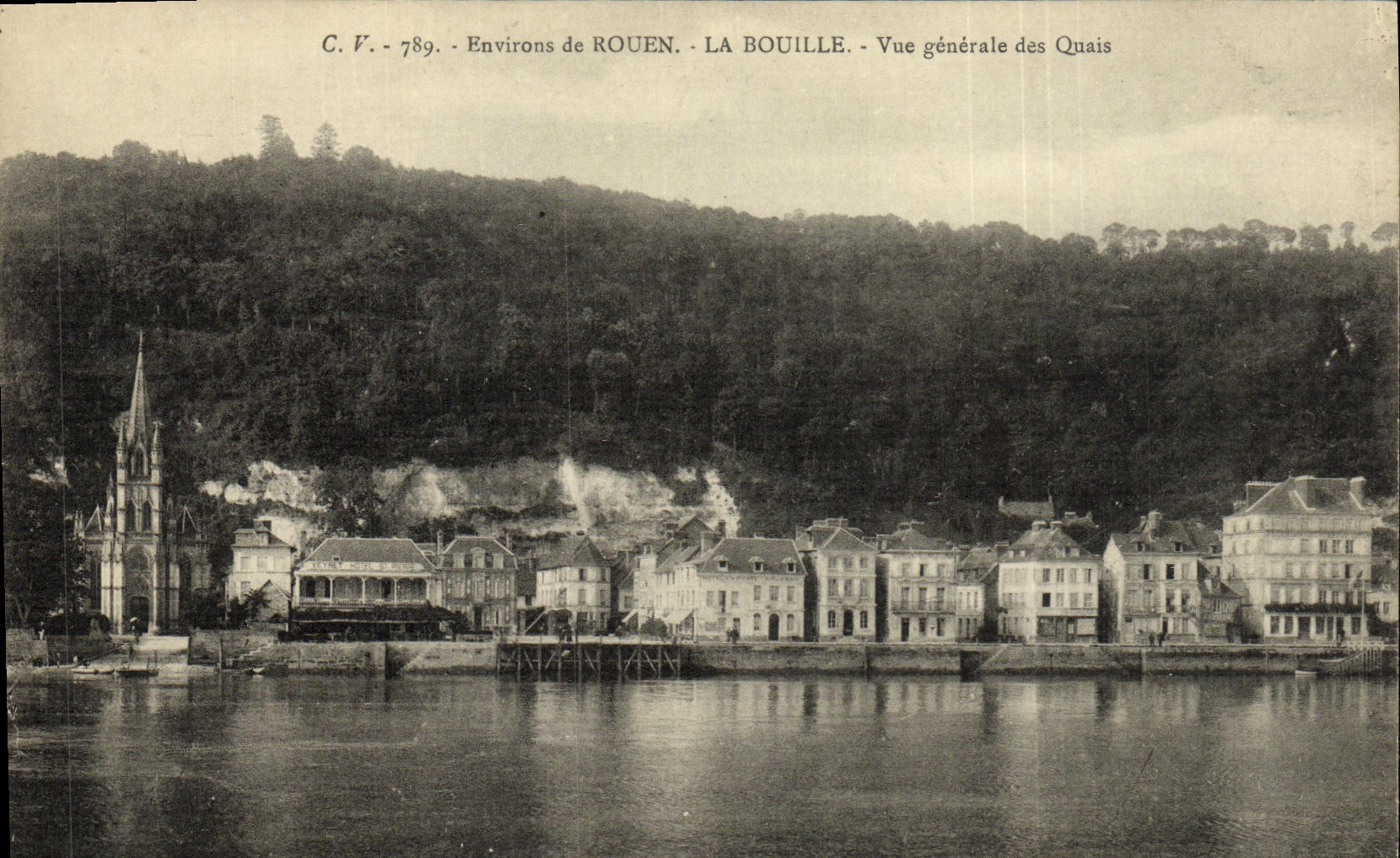 CPA La Bouille La Bouille Vue Generale Des Quais Environs de Rouen