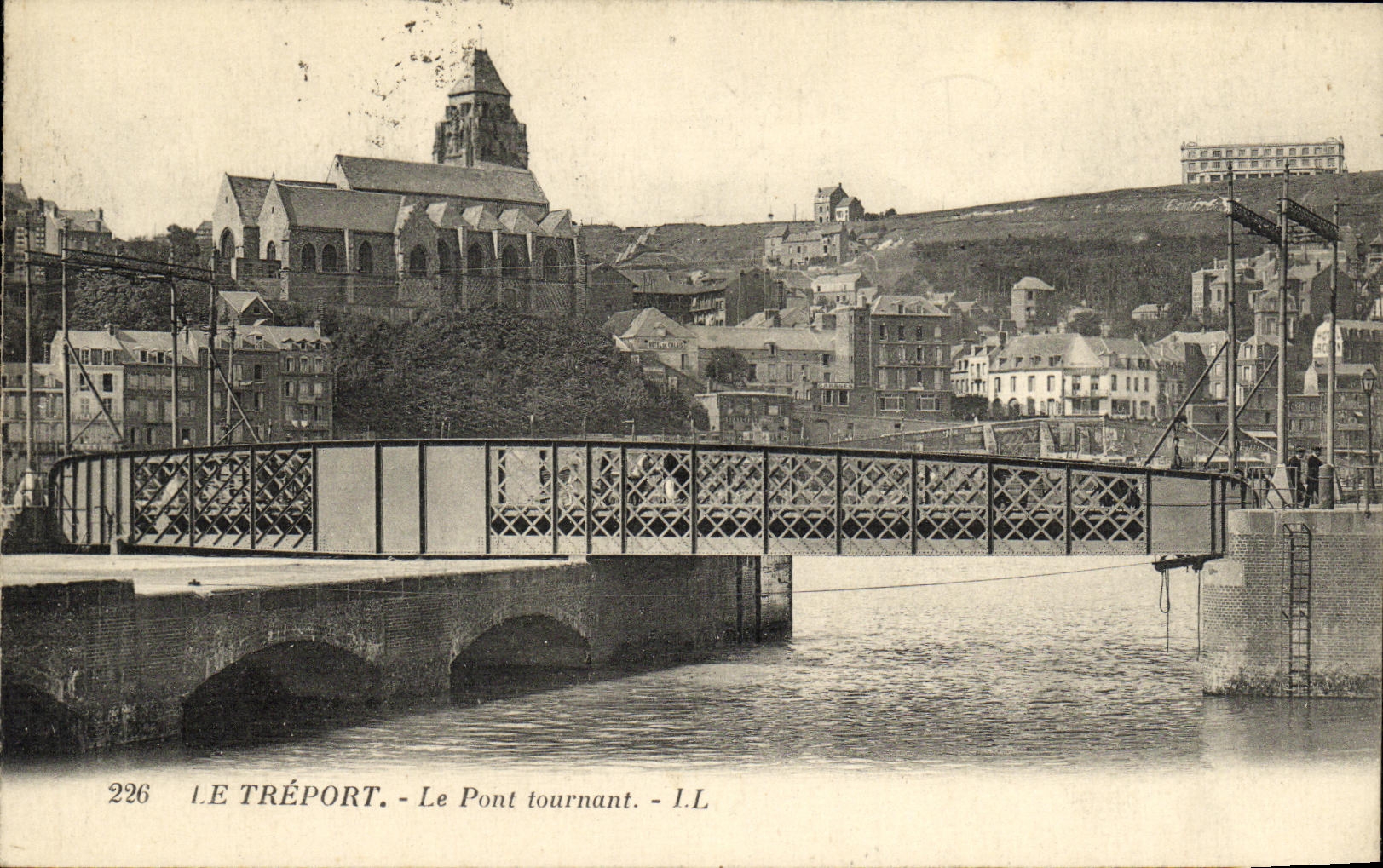 CPA Le Treport Le Pont Tournant