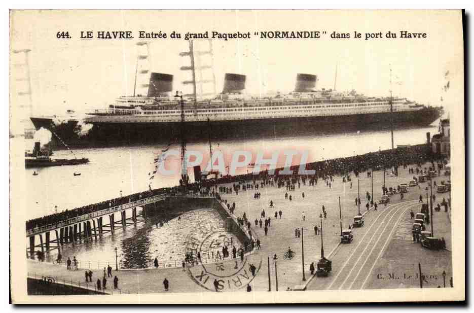 CPA Le Havre Entree du Grand Paquebot dans le port Bateau 