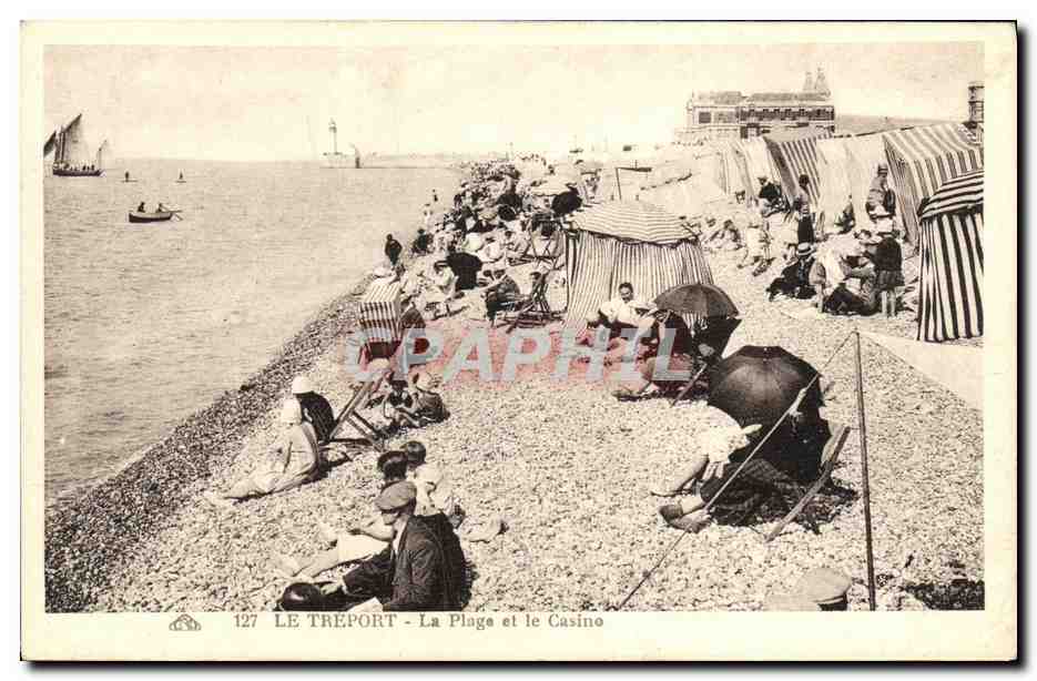 CPA Le Treport La Plage et le Casino