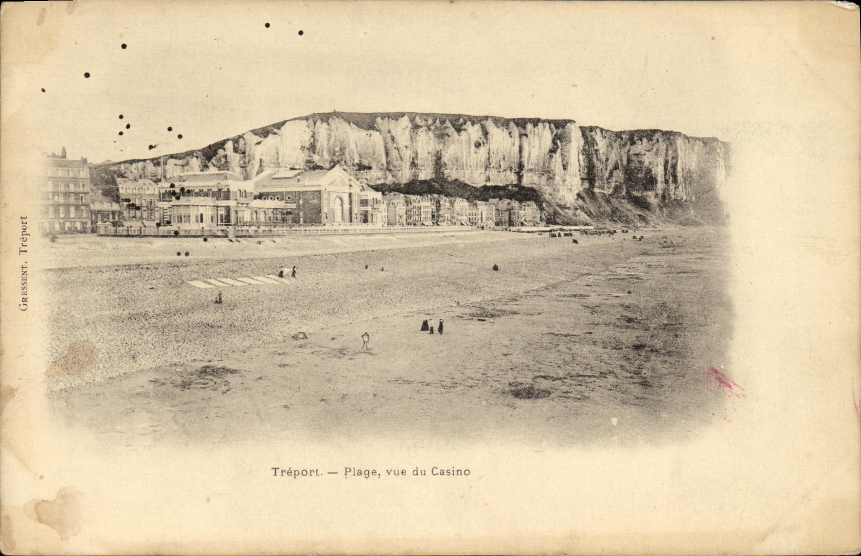 CPA Le Treport Plage Vue du Casino