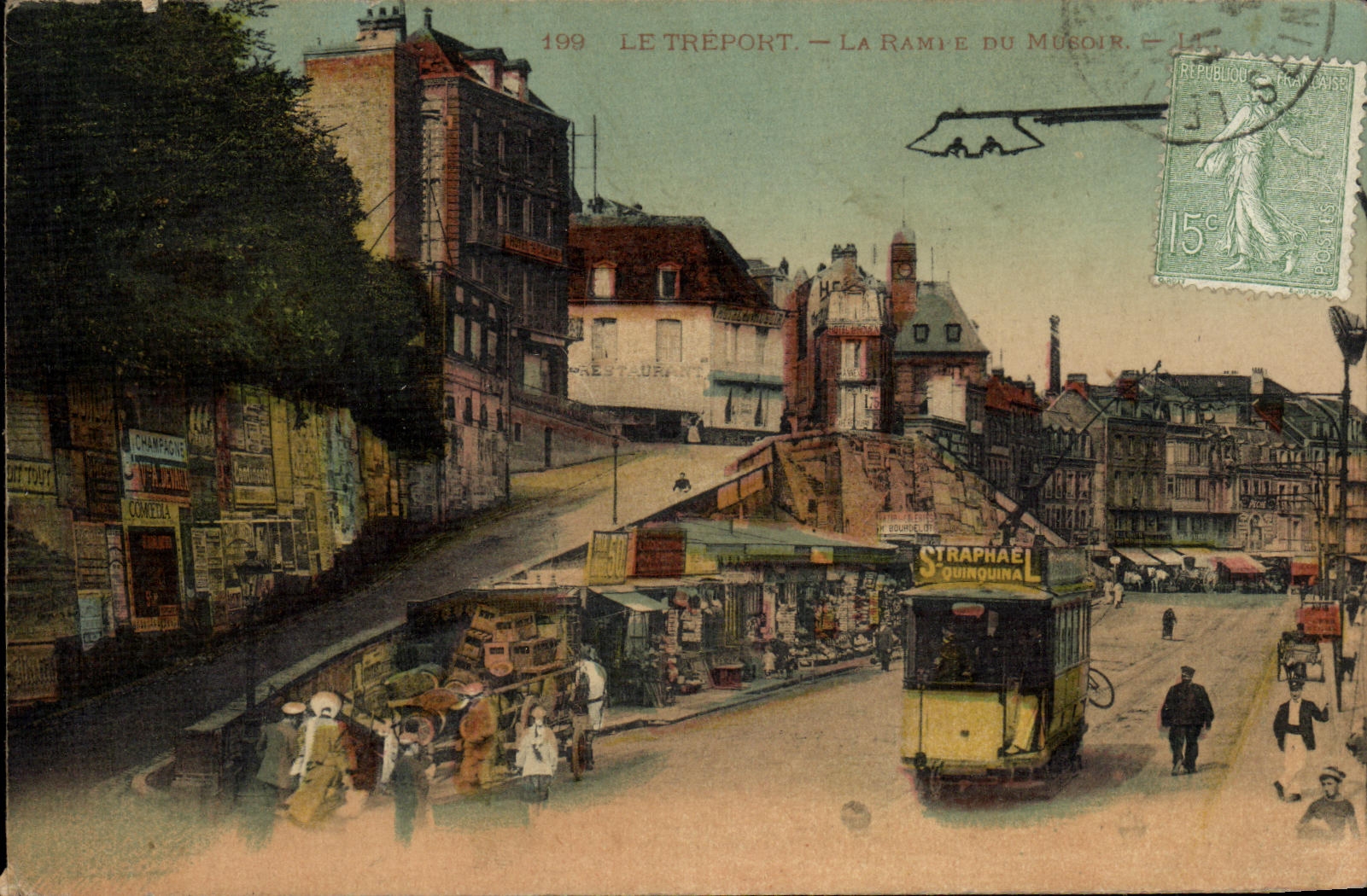 CPA Le Treport La Rampe du musoir Tramway
