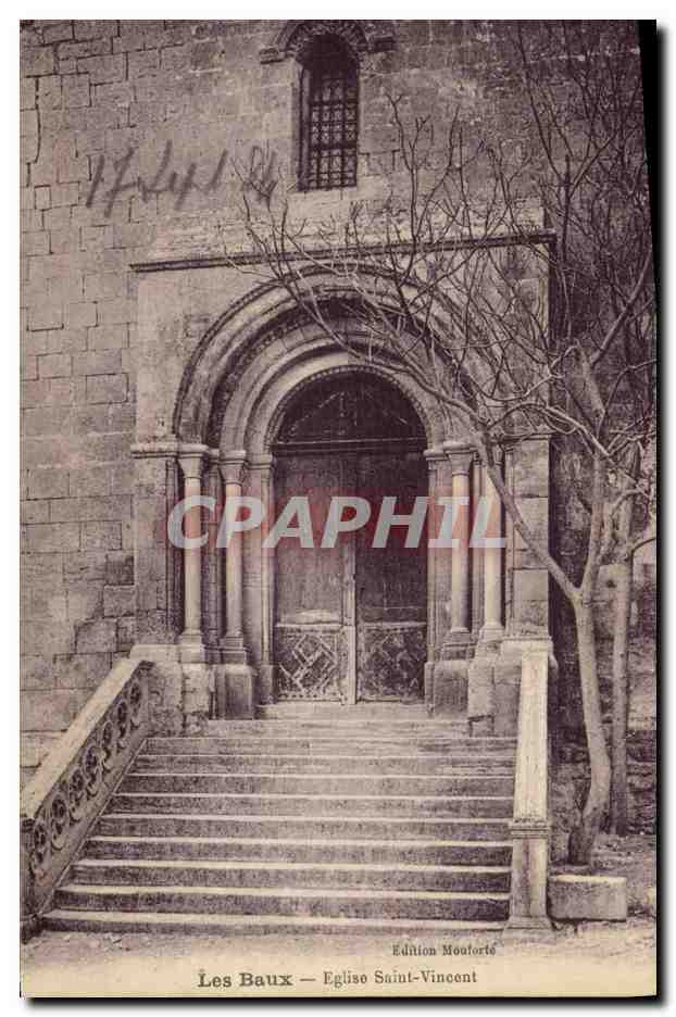 CPA Les Baux Eglise Saint Vincent