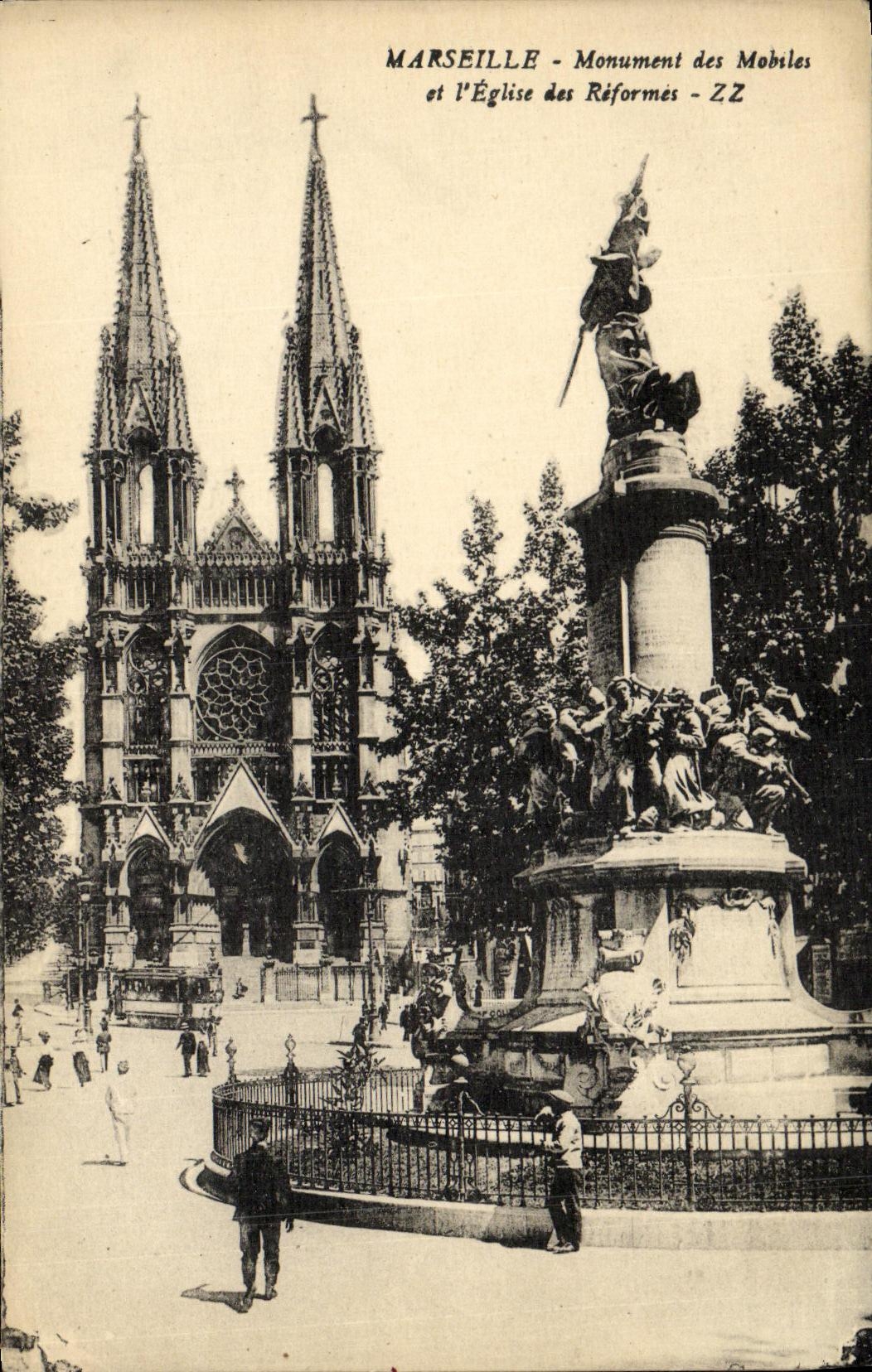 CPA Marseille Monument des Mobiles et l eglise des reformes