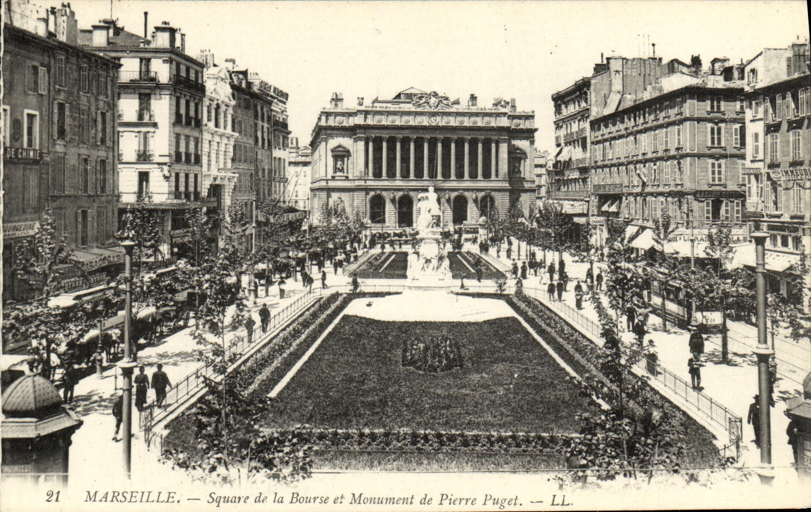 CPA Marseille Square de la Bourse et Mopnument de Pierre Puget