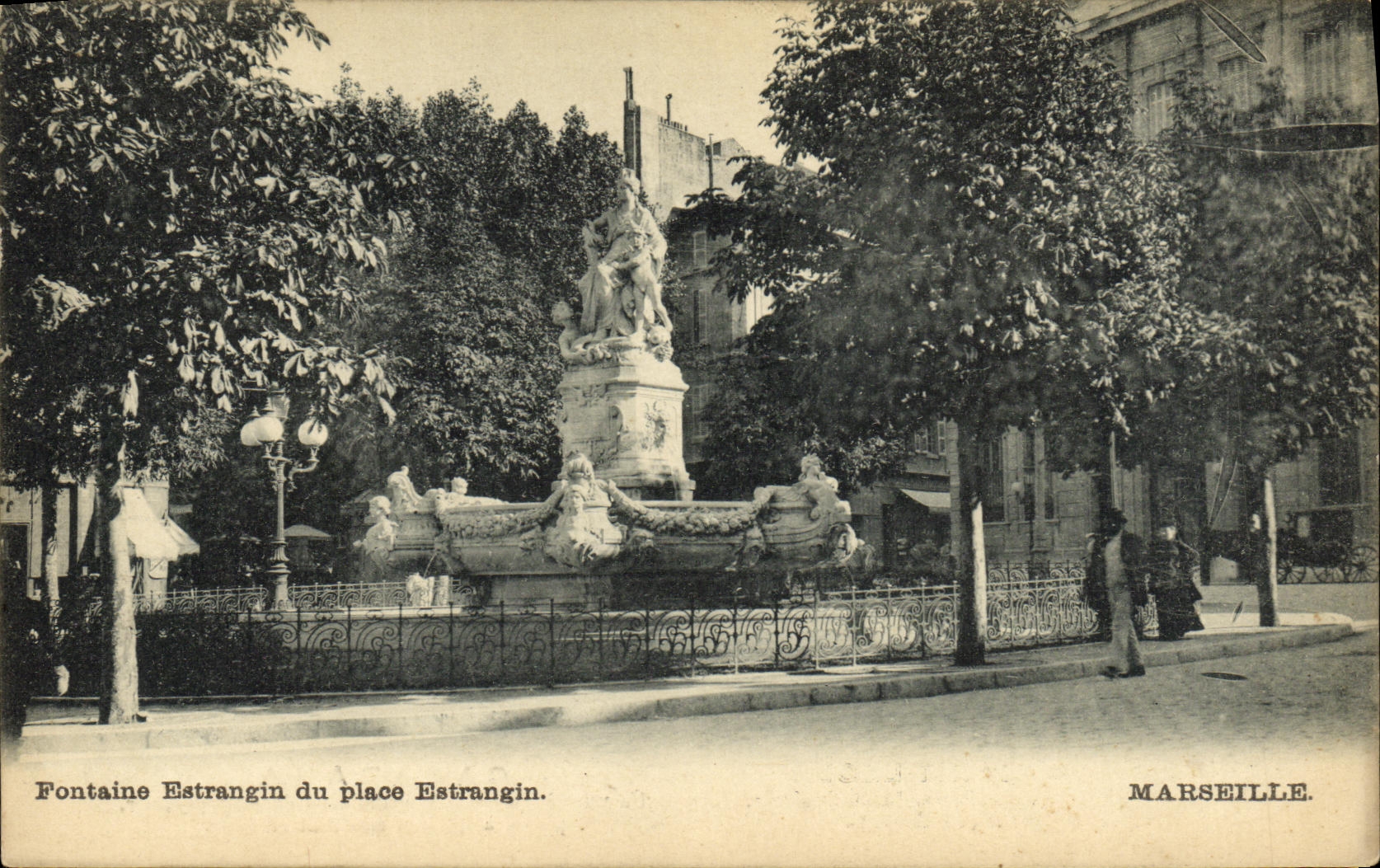 CPA Fontaine Estrangin du Place Estrangin Marseille 
