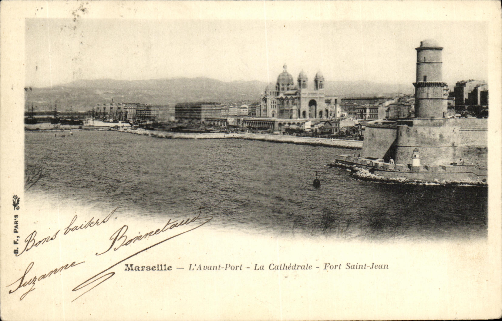 CPA Marseille L Avant Port La Cathedrale Fort Saint Jean