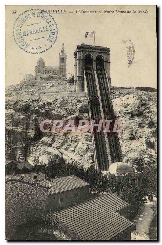 CPA Marseille L Ascenseur et Notre Dame de la Garde 