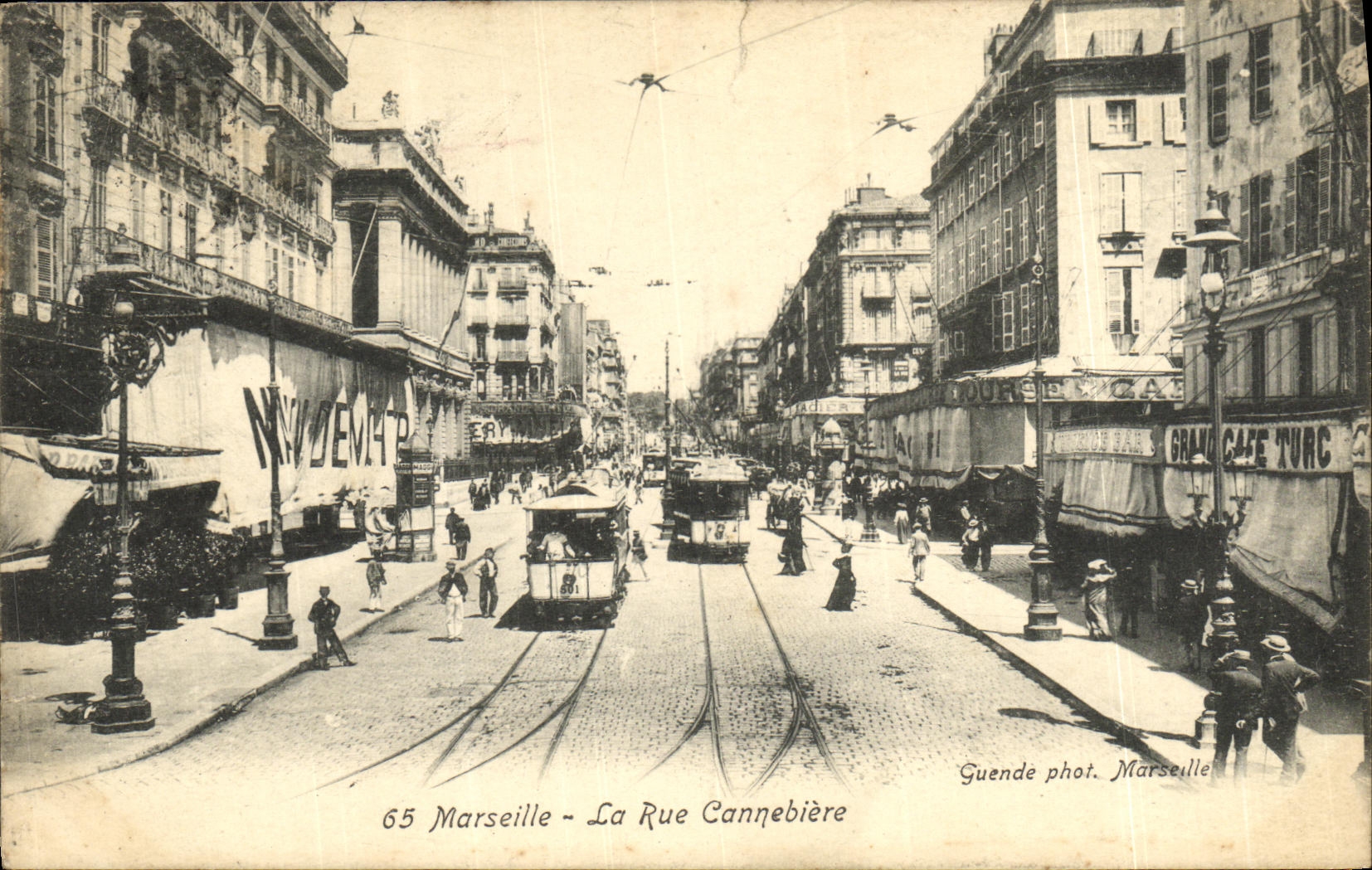 CPA Marseille La Rue Cannebiere