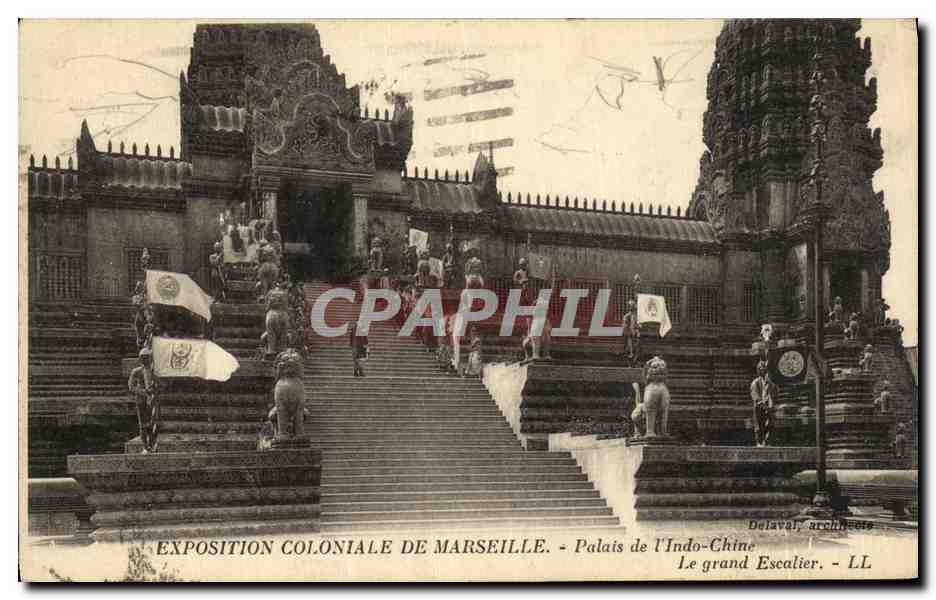 CPA Exposition Coloniale de Marseille Palais de l Indo Chine Le grand Escalier 