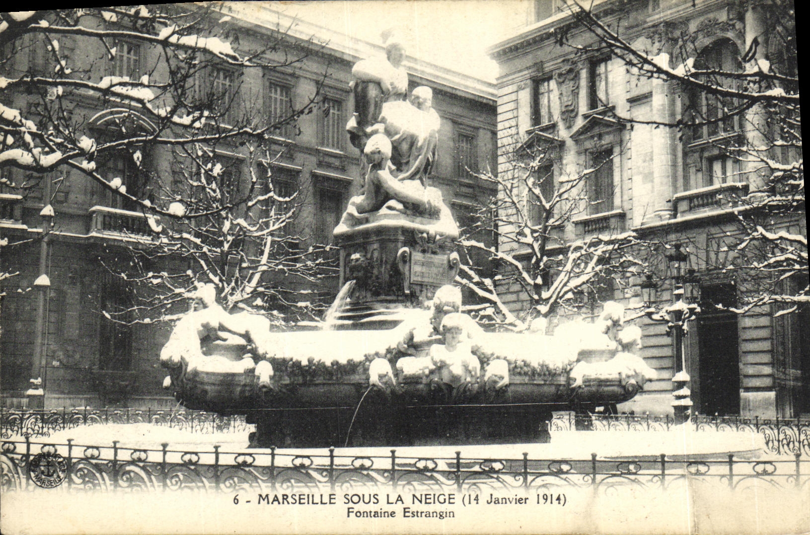 CPA Marseille Sous la Neige Fontaine Estragin 