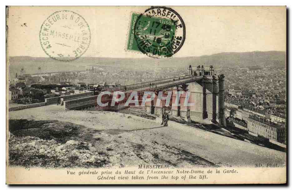 CPA Marseille Vue Generale Prise du Haut de L Ascenseur Notre Dame de la Garde