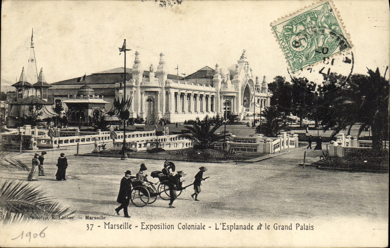 CPA Marseille Exposition Coloniale L Esplanade le Grand Palais
