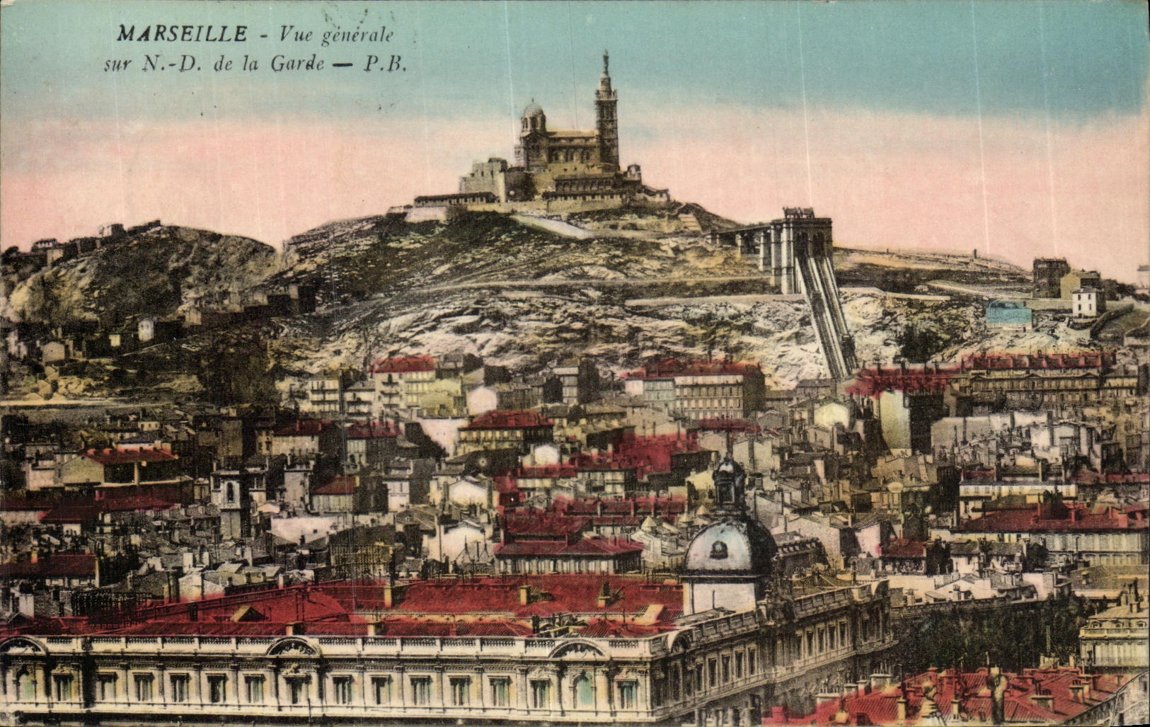 CPA Marseille Vue Generale notre Dame de la Garde