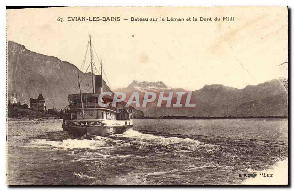 CPA Evian Les Bains Bateau Sur Le Leman Et la Dent Du Midi Bateau
