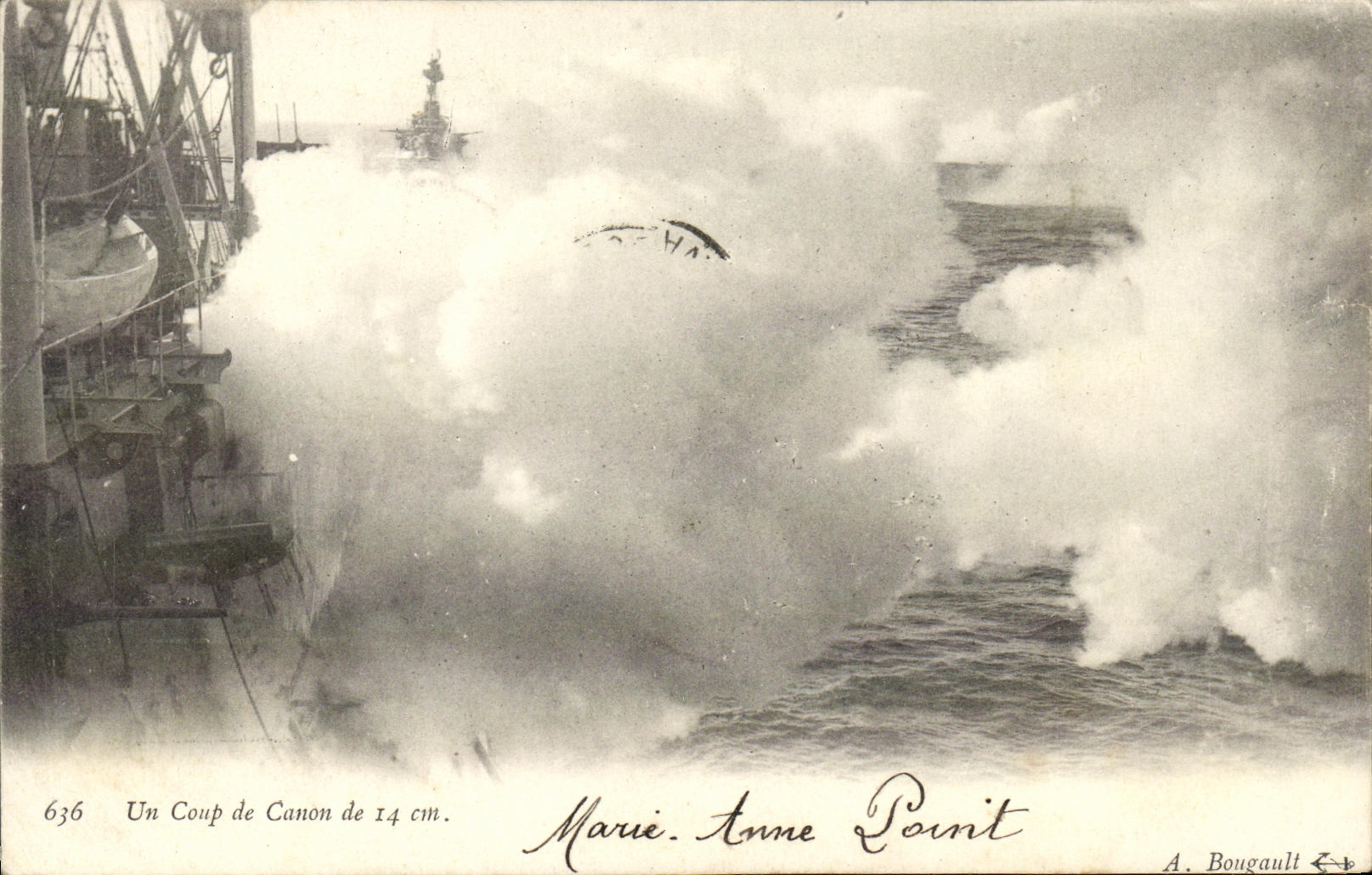 CPA Bateau Guerre Un Coup de Canon de 14cm 