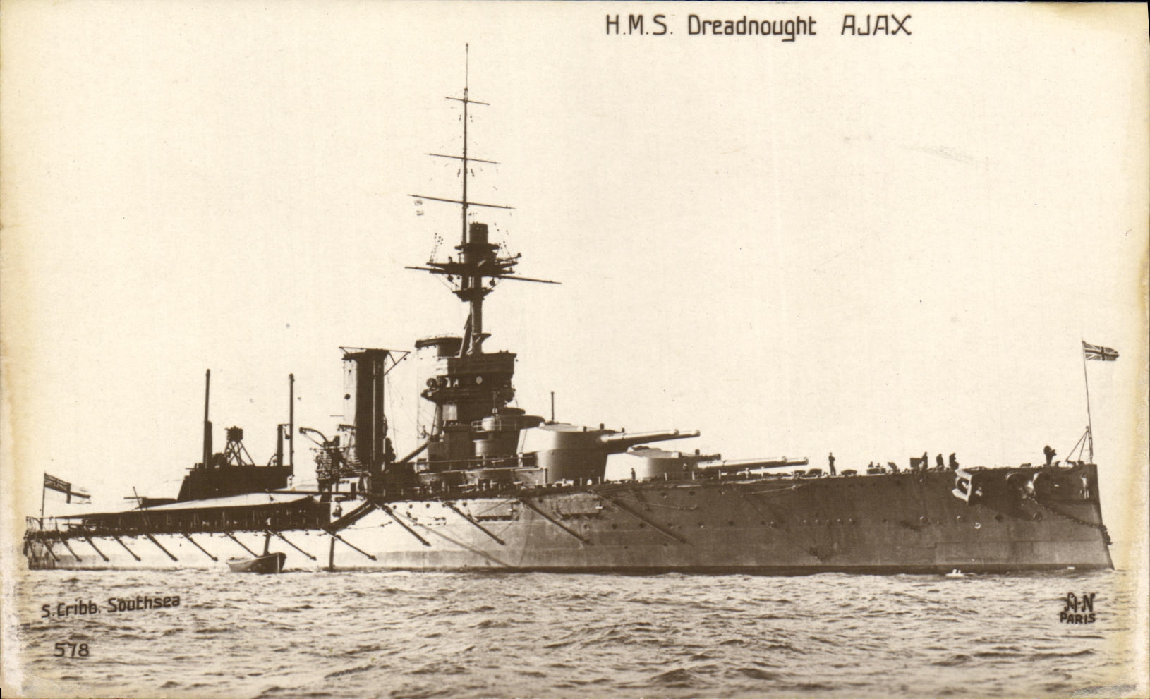 H.M.S. Dreadnought AJAX — navire de guerre britannique — éditeur A.N. Paris, n° 578