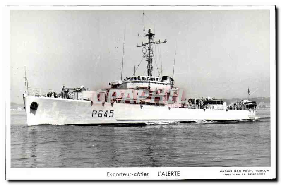 CPM Bateau Guerre Escorteur cotier L Alerte
