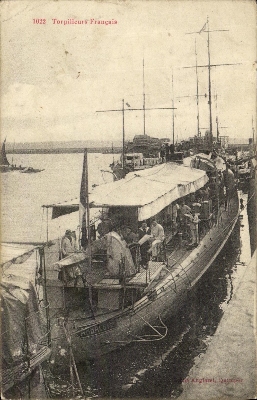 CPA Bateau Guerre Torpilleurs Francais