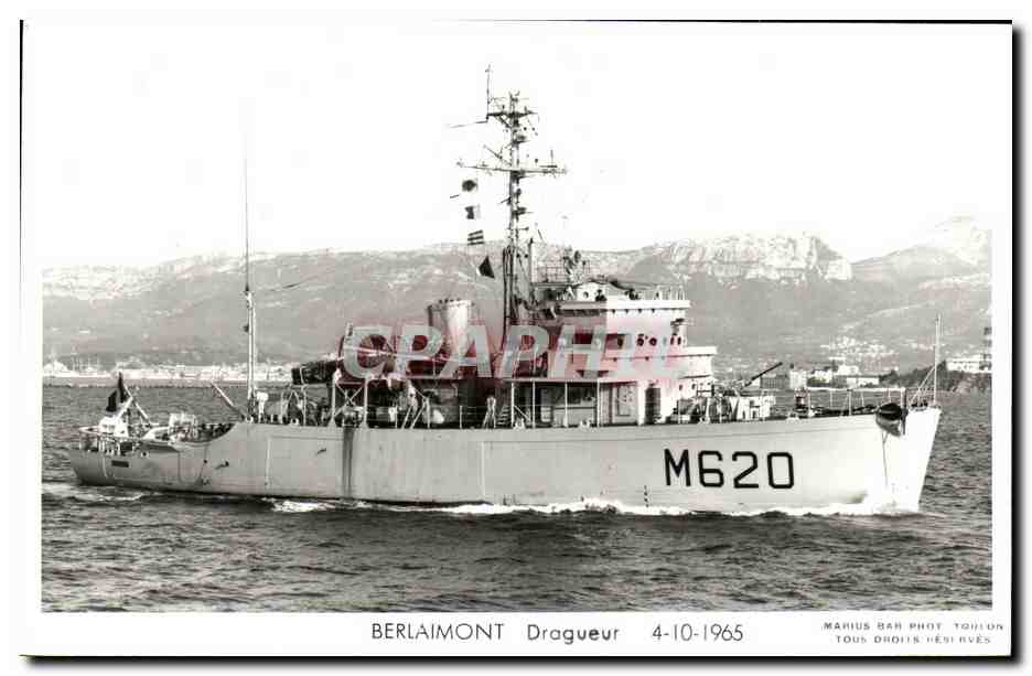 CPM Bateau Guerre Berlaimont Dragueur 1965