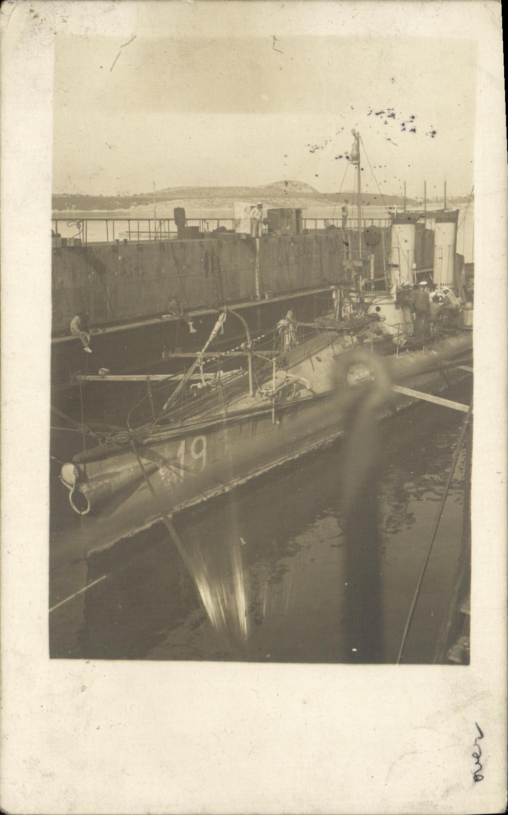 CARTE FOTOGRAFICA Oorlogsschip S M Boot onderzeeboot SM Boot 19